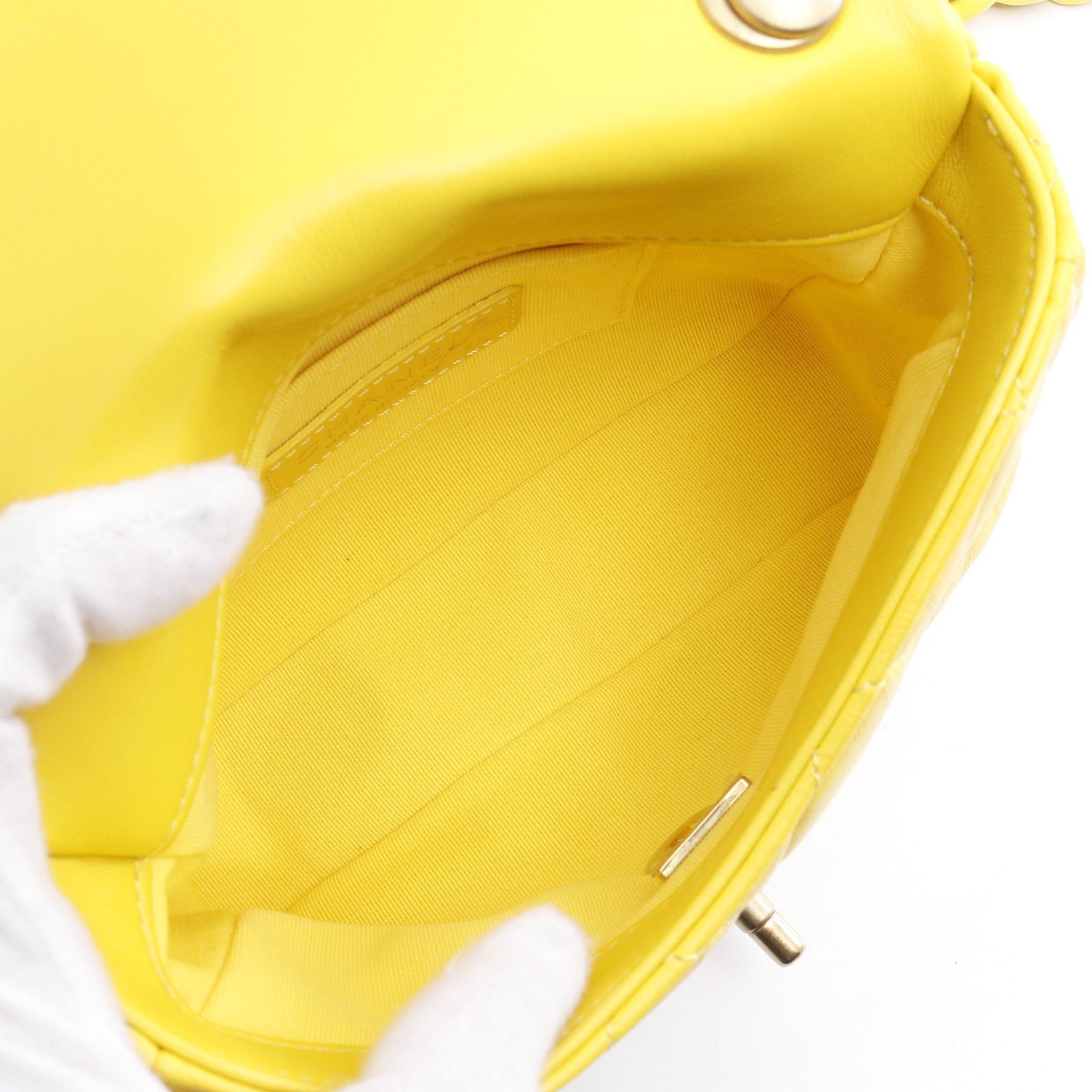 Chanel Chanel Mini Matelasse Chain Shoulder Bag Lambskin Yellow Combination Metal Fittings Size ONE SIZE - 3 Thumbnail