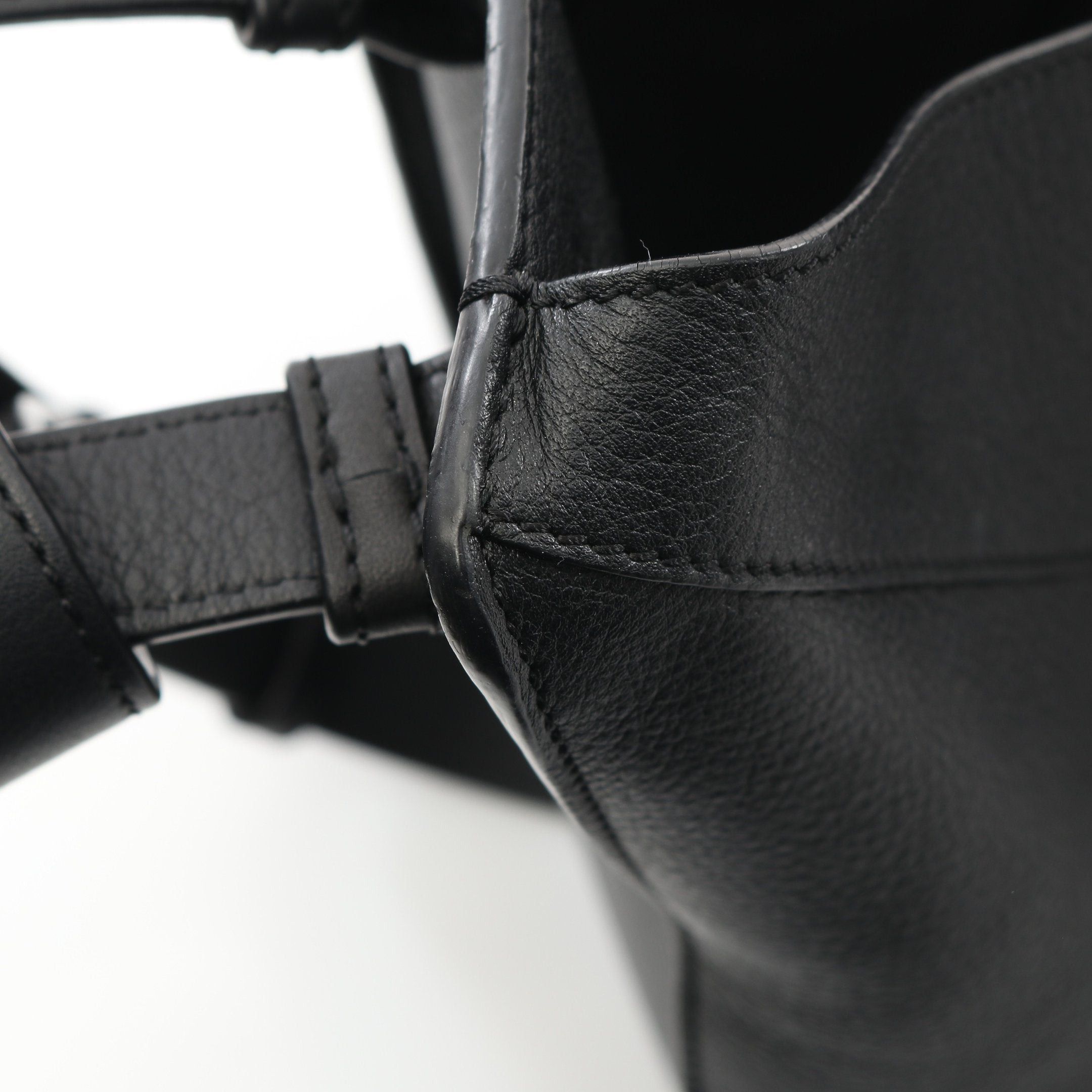 Loewe Loewe Hammock Small Handbag Leather Black Size ONE SIZE - 5 Thumbnail