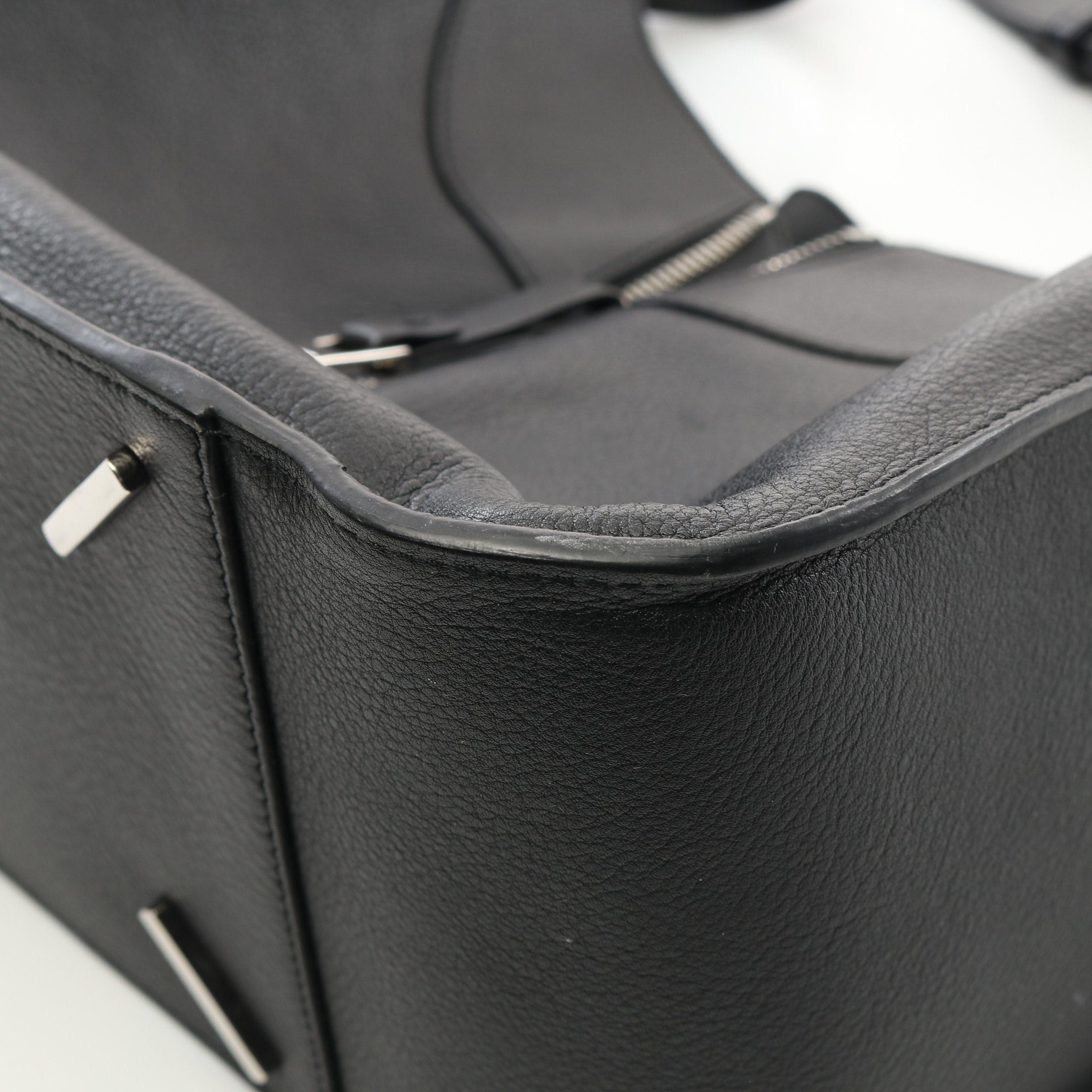 Loewe Loewe Hammock Small Handbag Leather Black Size ONE SIZE - 6 Thumbnail