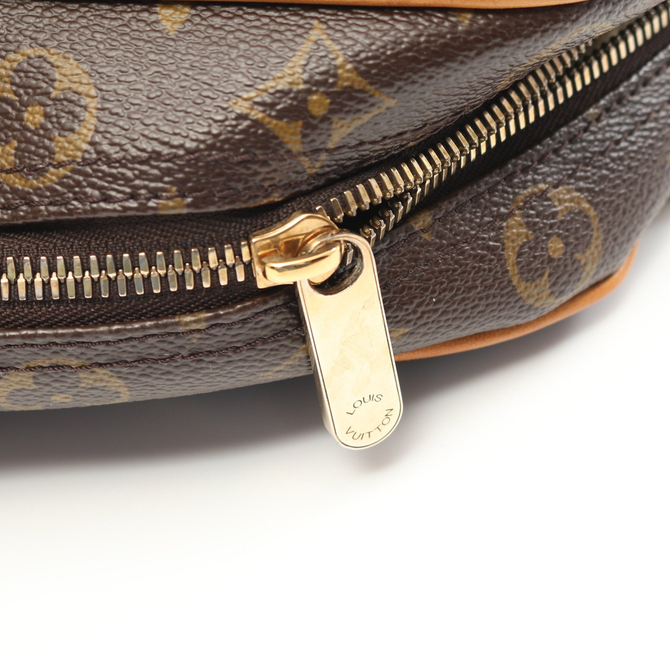 Louis Vuitton Louis Vuitton Manhattan Pm Monogram Handbag Leather Brown Size ONE SIZE - 10 Thumbnail