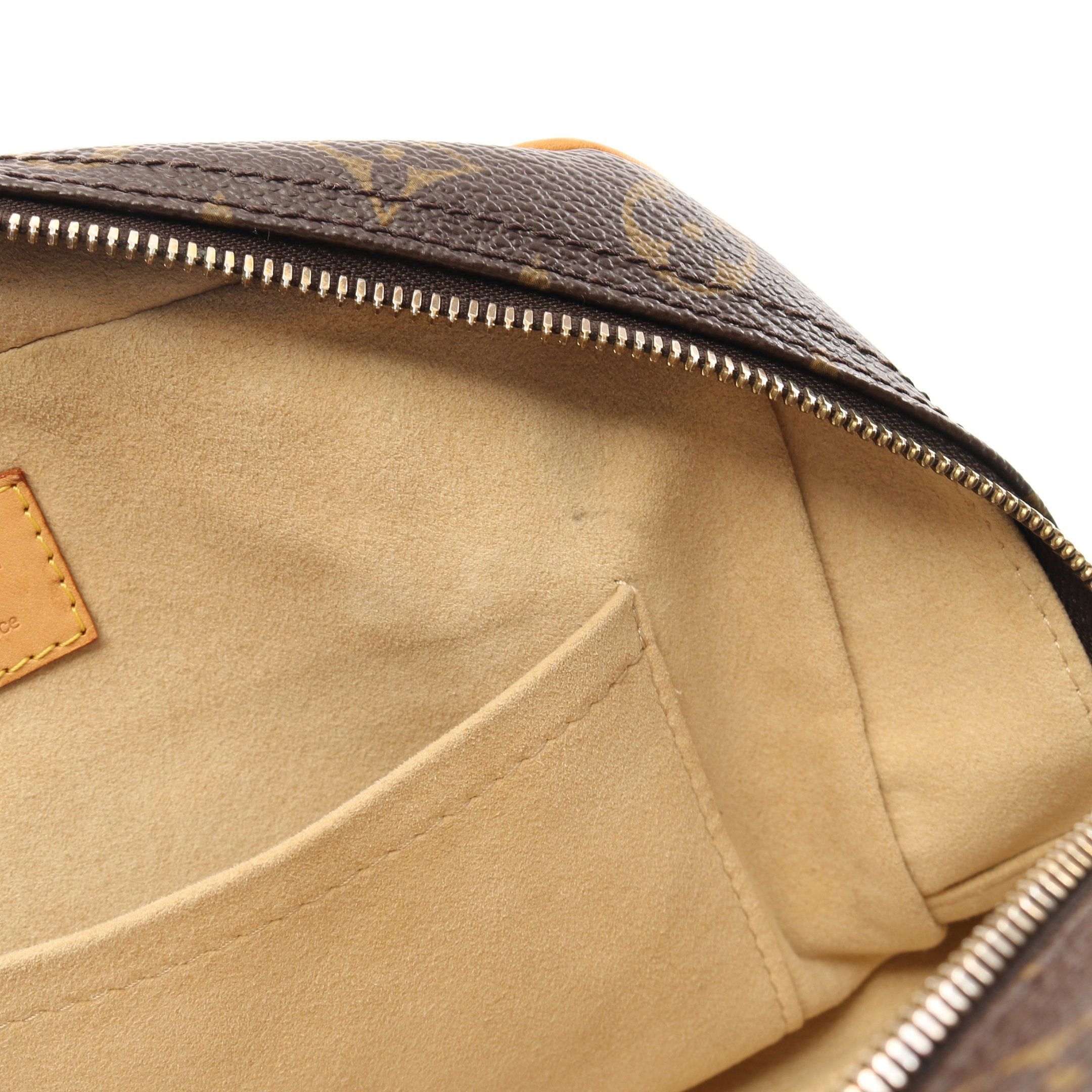 Louis Vuitton Louis Vuitton Manhattan Pm Monogram Handbag Leather Brown Size ONE SIZE - 9 Thumbnail