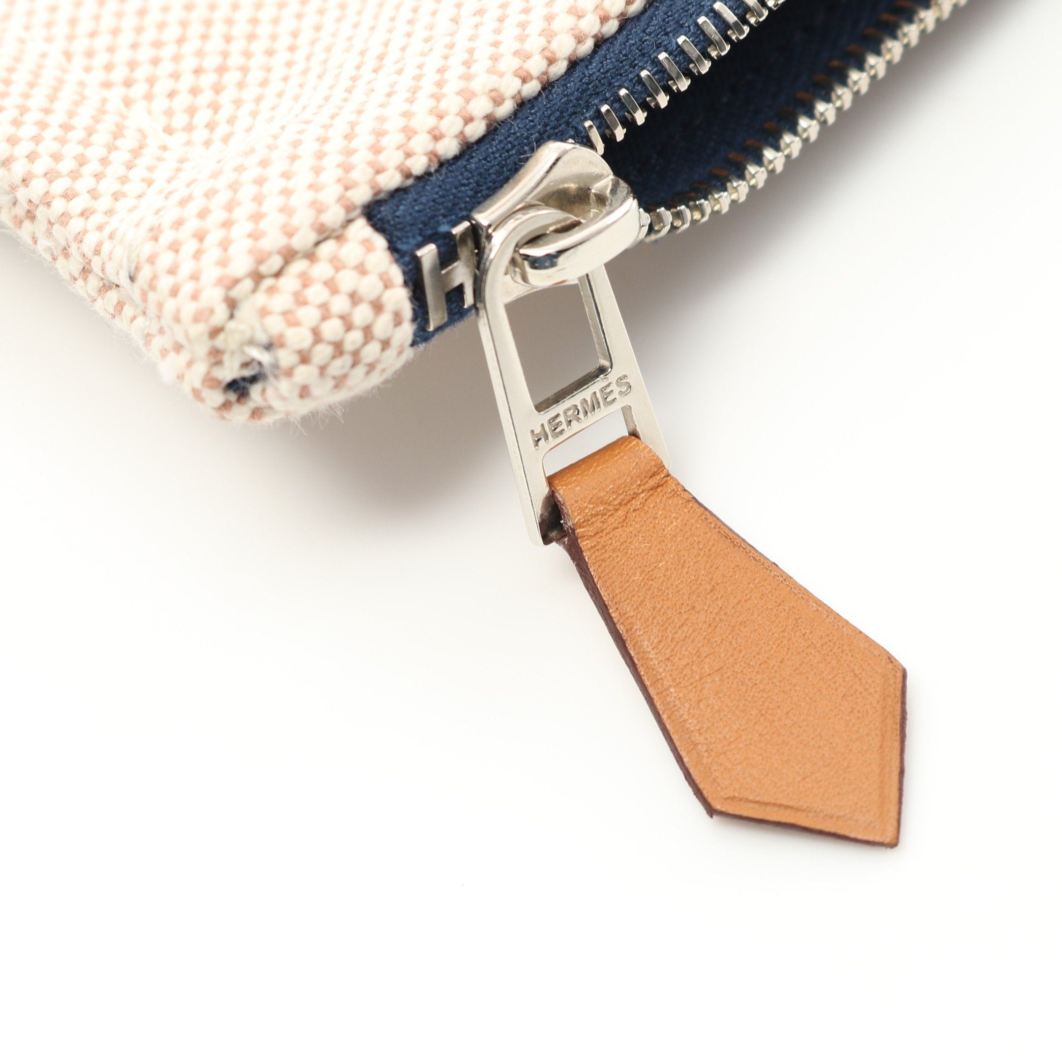 Hermes Hermes New Yachting Gm Pouch Canvas Leather Beige Navy Silver Hardware Size ONE SIZE - 5 Thumbnail