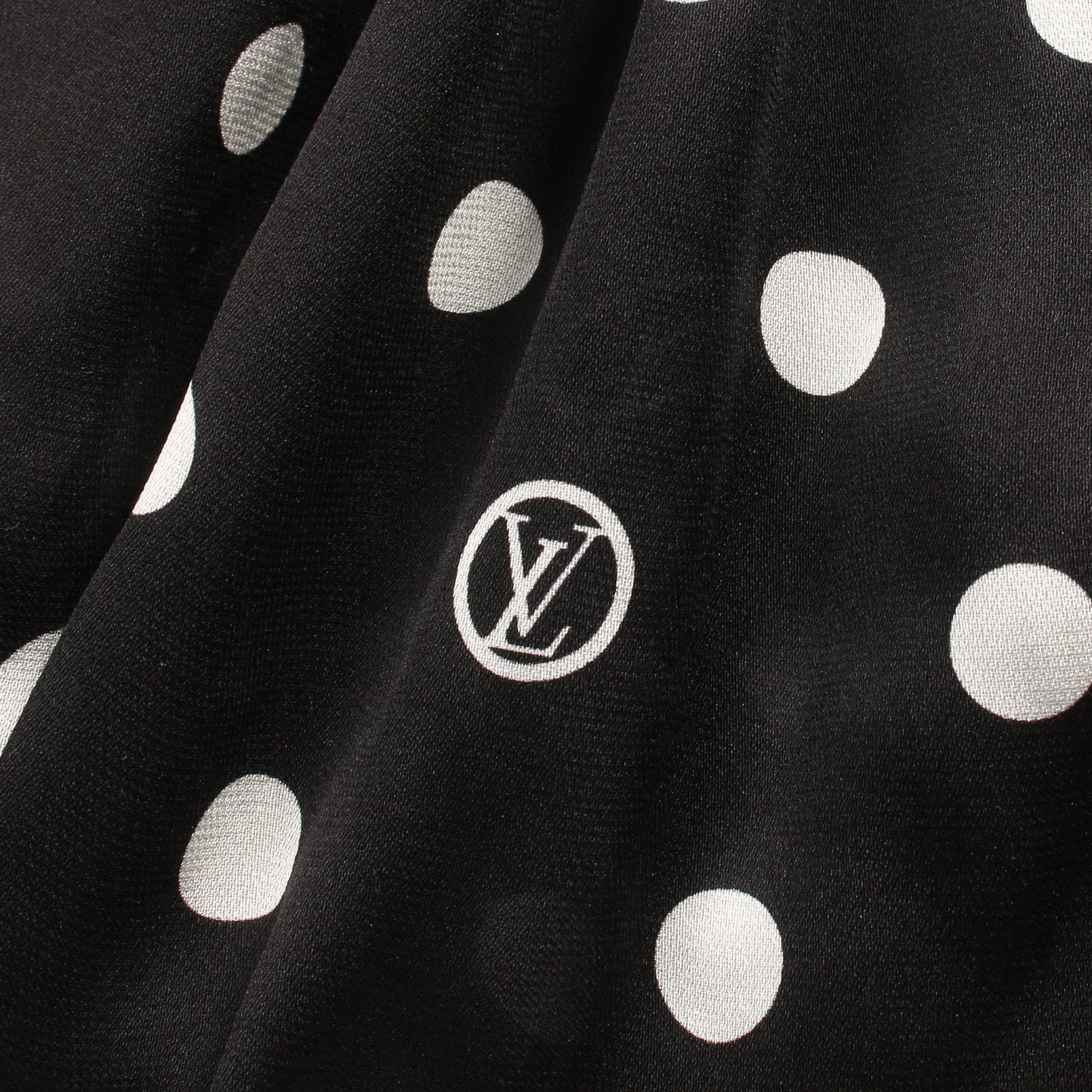 Louis Vuitton Louis Vuitton Blouse Bowtie Dot Silk Black White Size ONE SIZE - 10 Thumbnail