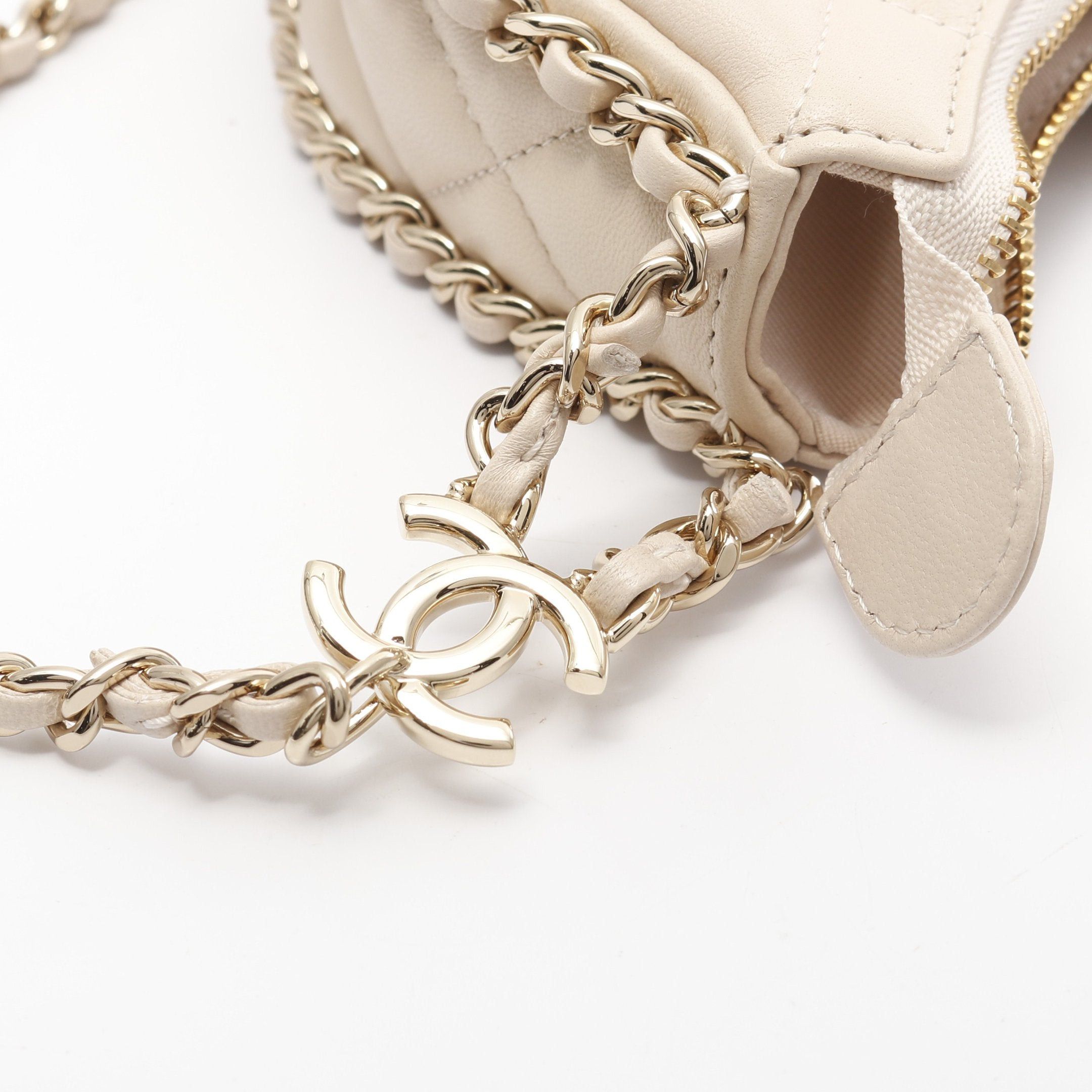 Chanel Chanel Matelasse Small Hobo Chain Shoulder Bag Lambskin Light Beige Gold Hardware Size ONE SIZE - 9 Thumbnail