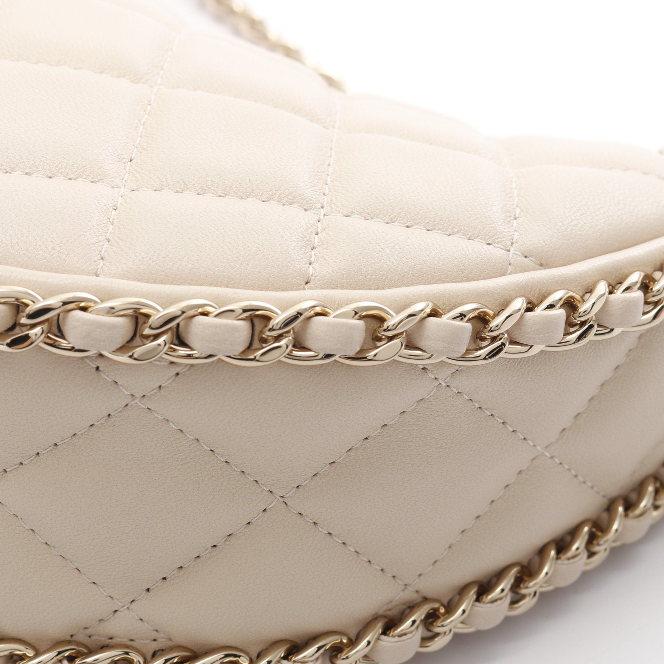 Chanel Chanel Matelasse Small Hobo Chain Shoulder Bag Lambskin Light Beige Gold Hardware Size ONE SIZE - 6 Thumbnail