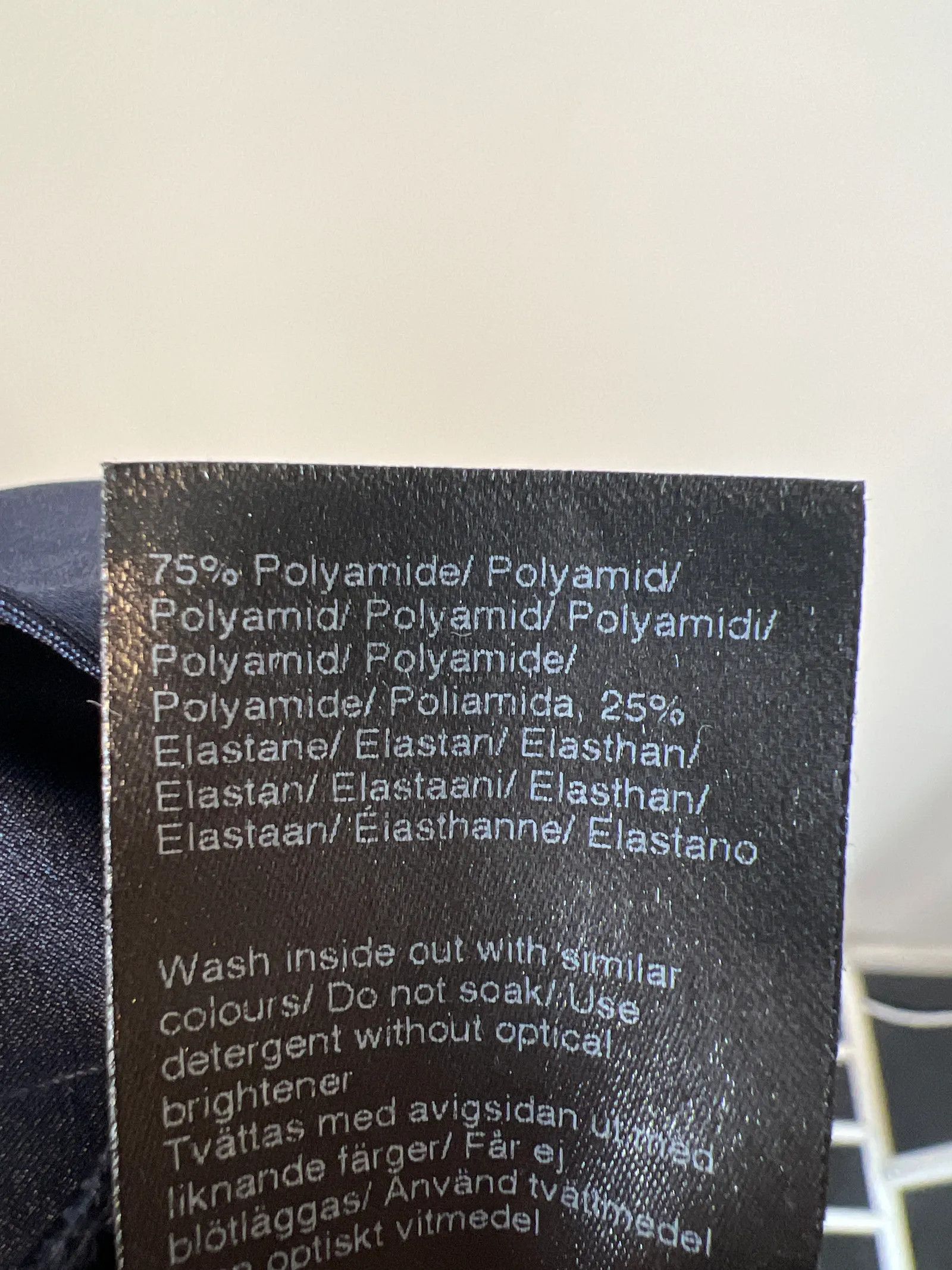 Filippa K Filippa K Glossy Seam Legging Sweatpants Size 27" / US 4 / IT 40 - 3 Thumbnail