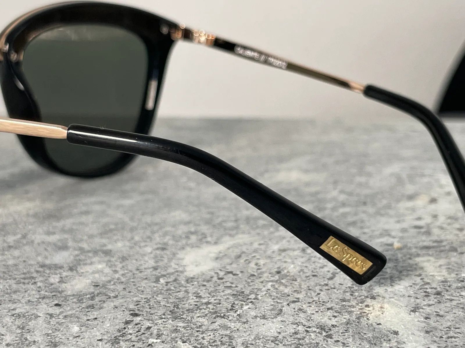 Le Specs Le Specs Sunglasses Size ONE SIZE - 2 Thumbnail
