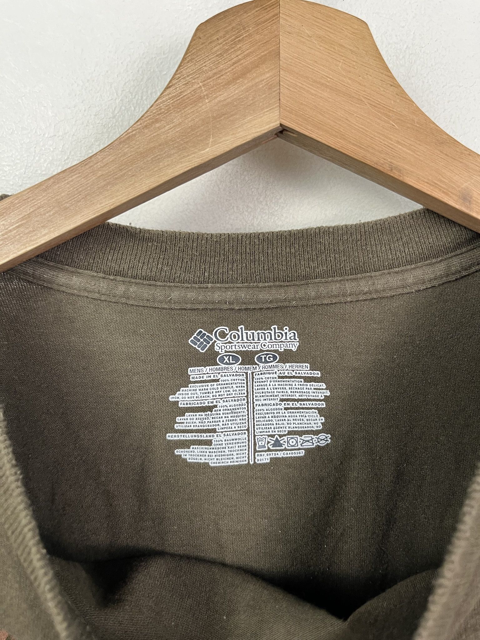 Other Vintage T-Shirt Columbia Outdoor Green Tee Shirt Size XL Size US XL / EU 56 / 4 - 2 Thumbnail