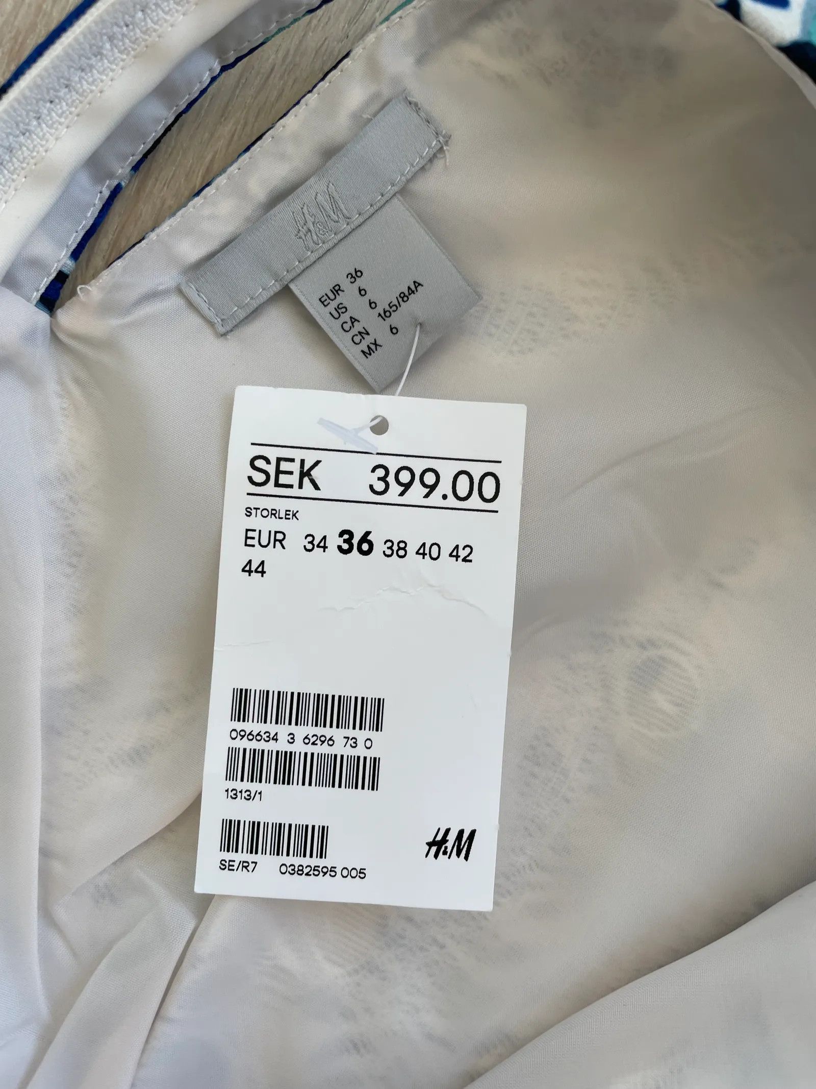 H&M H&M Dress Size XS / US 0-2 / IT 36-38 - 2 Thumbnail