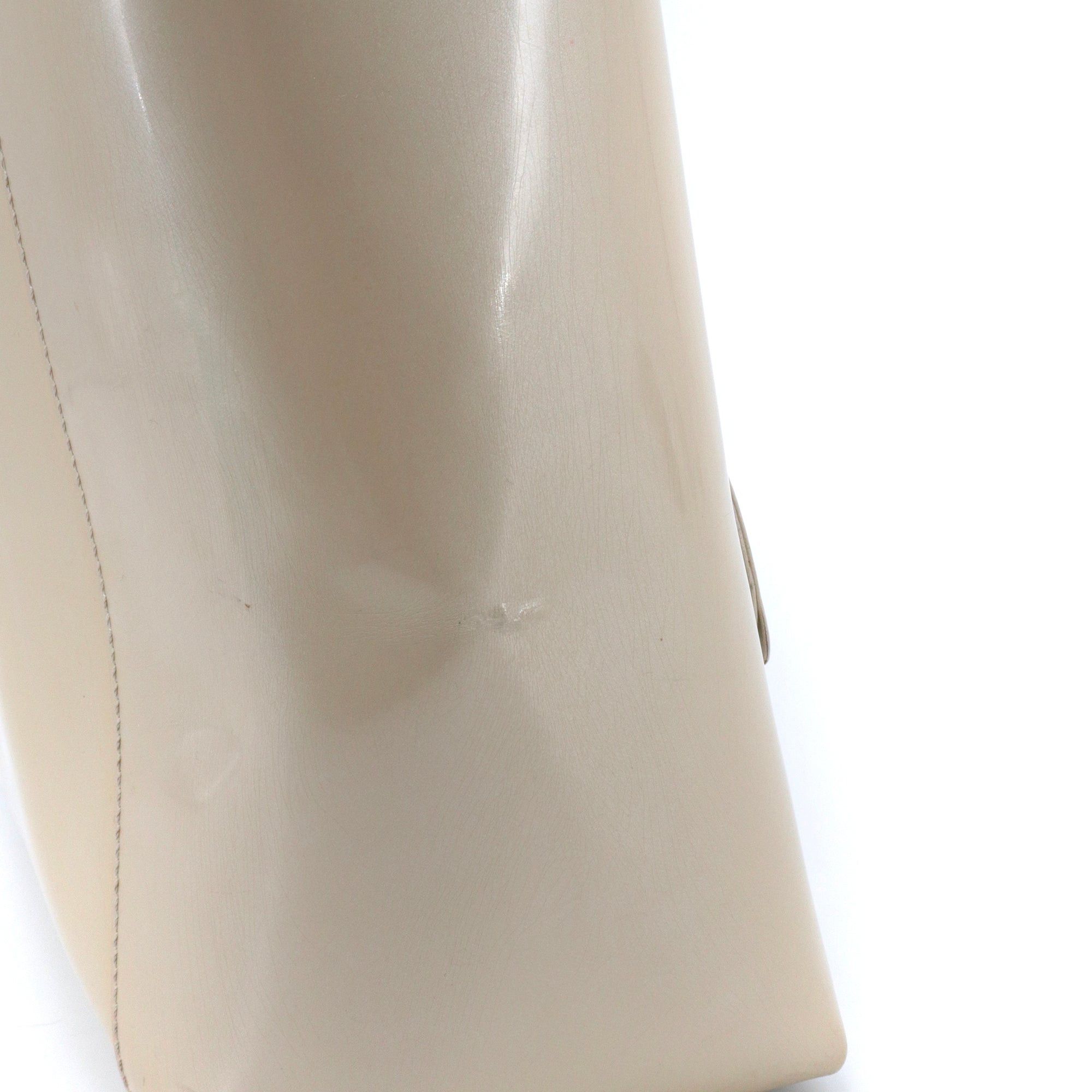 Dior DIOR - Lady Perla Dior shoulder bag in beige patent leather Size ONE SIZE - 10 Thumbnail
