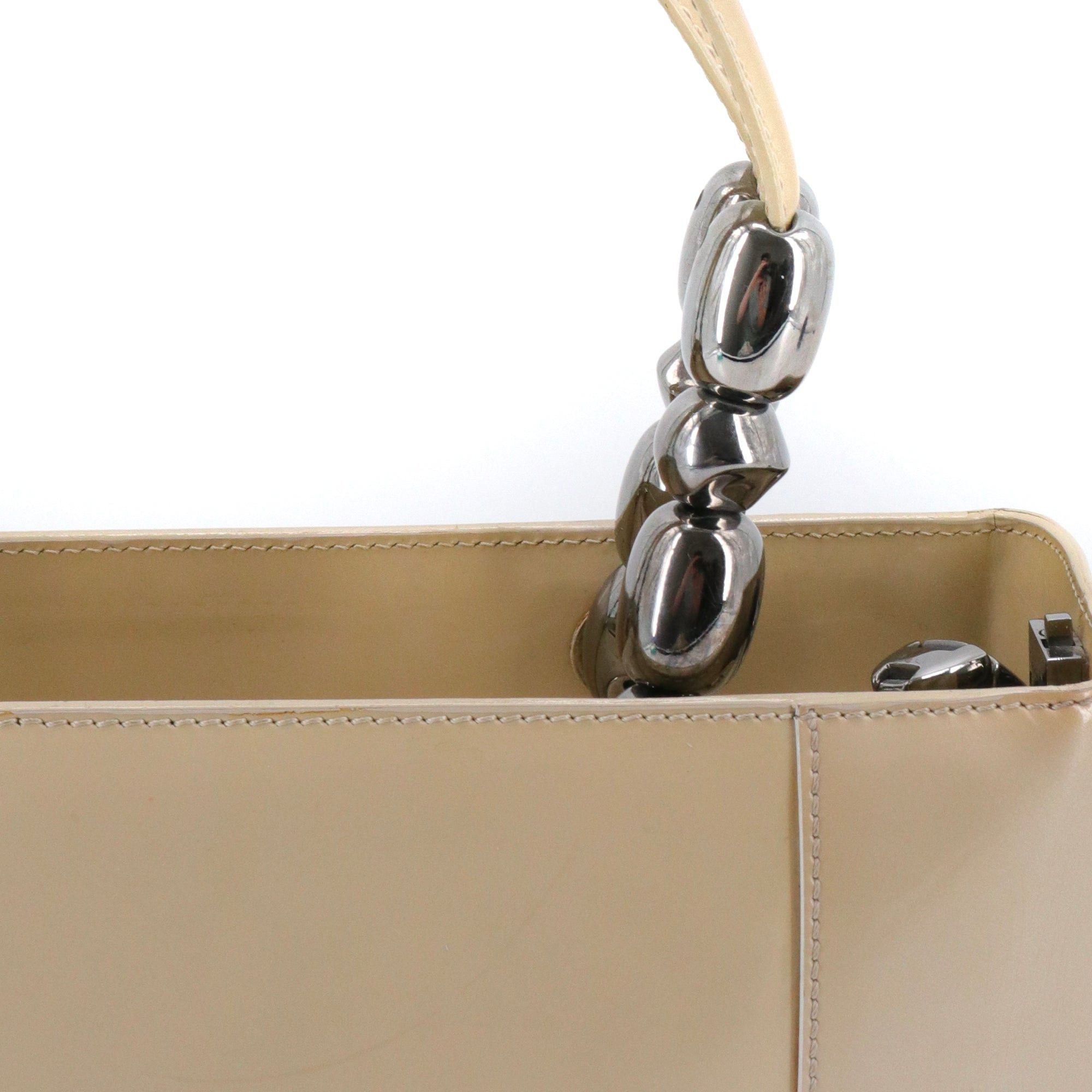 Dior DIOR - Lady Perla Dior shoulder bag in beige patent leather Size ONE SIZE - 8 Thumbnail