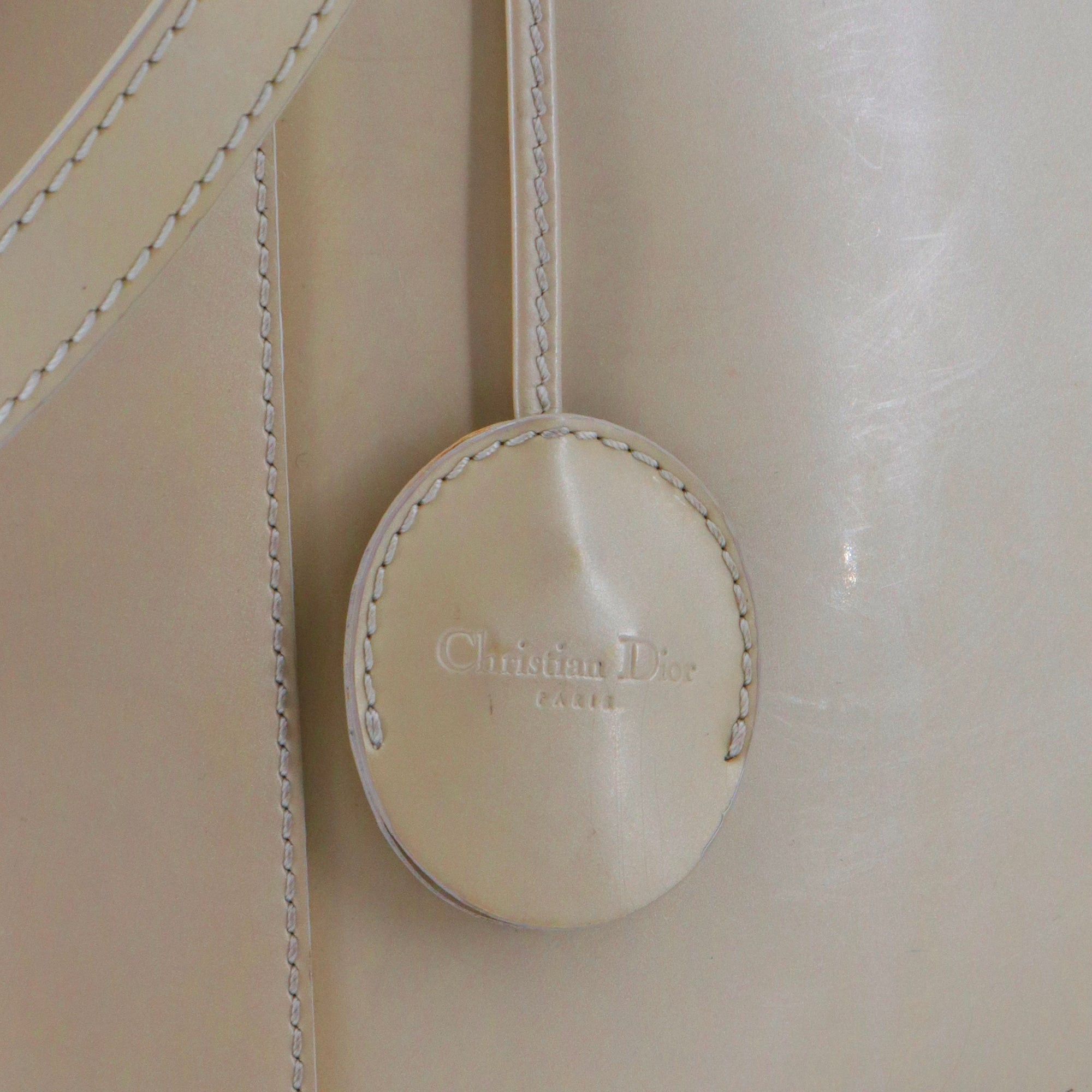 Dior DIOR - Lady Perla Dior shoulder bag in beige patent leather Size ONE SIZE - 6 Thumbnail