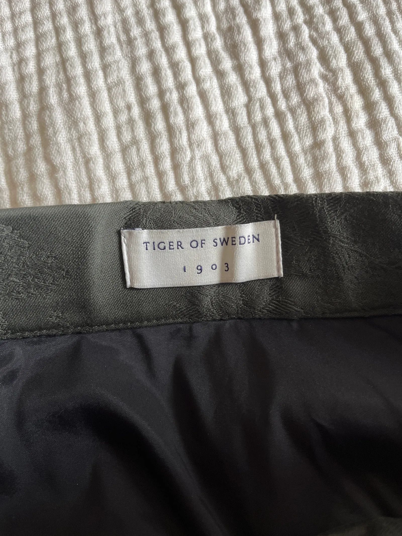 Tiger of Sweden Tiger of Sweden Skirt Size 26" / US 2 / IT 38 - 2 Thumbnail