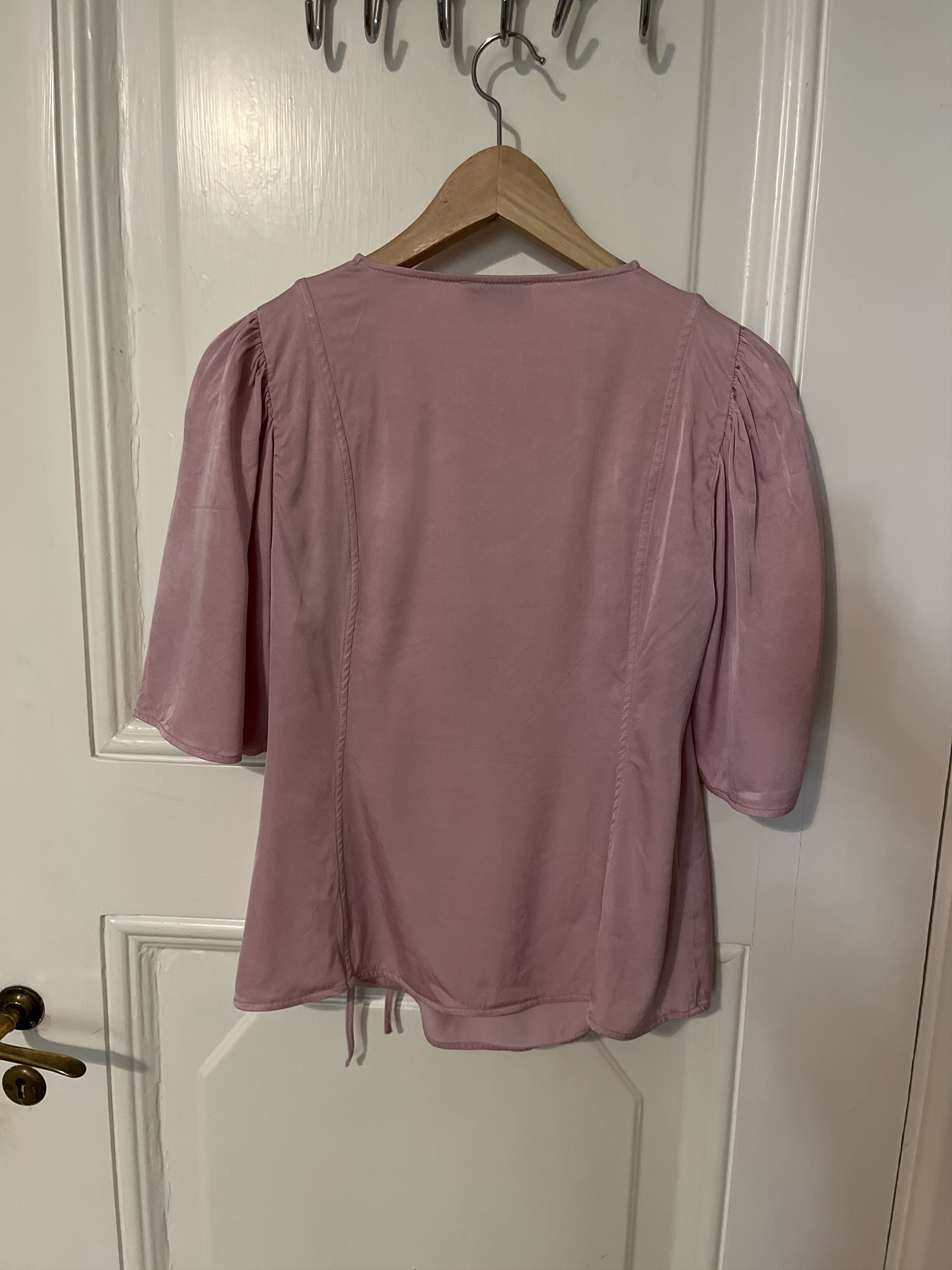 Ganni Ganni PINK WASHED SATIN WRAP BLUS Blouse Size M / US 6-8 / IT 42-44 - 5 Thumbnail