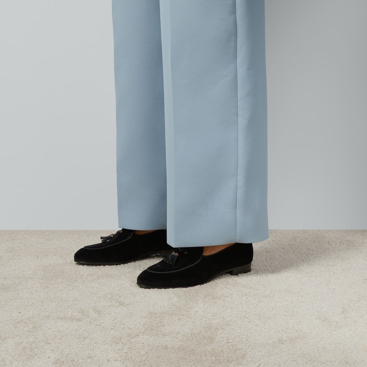 Gucci Men's loafer with tassels Size US 12 / EU 45 - 2 Thumbnail