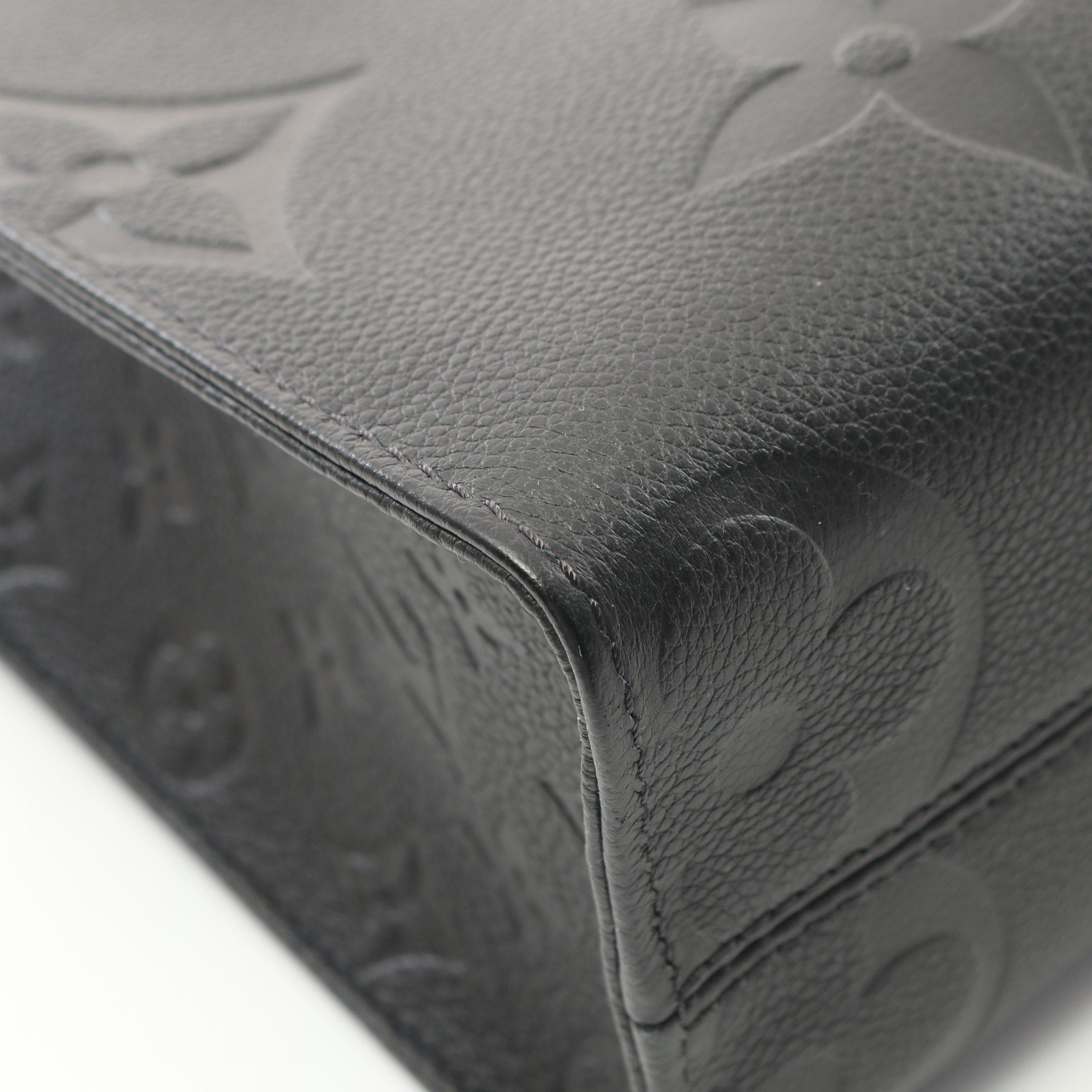 Louis Vuitton Louis Vuitton On-The-Go Pm Monogram Empreinte Noir Handbag Leather Black Size ONE SIZE - 6 Thumbnail