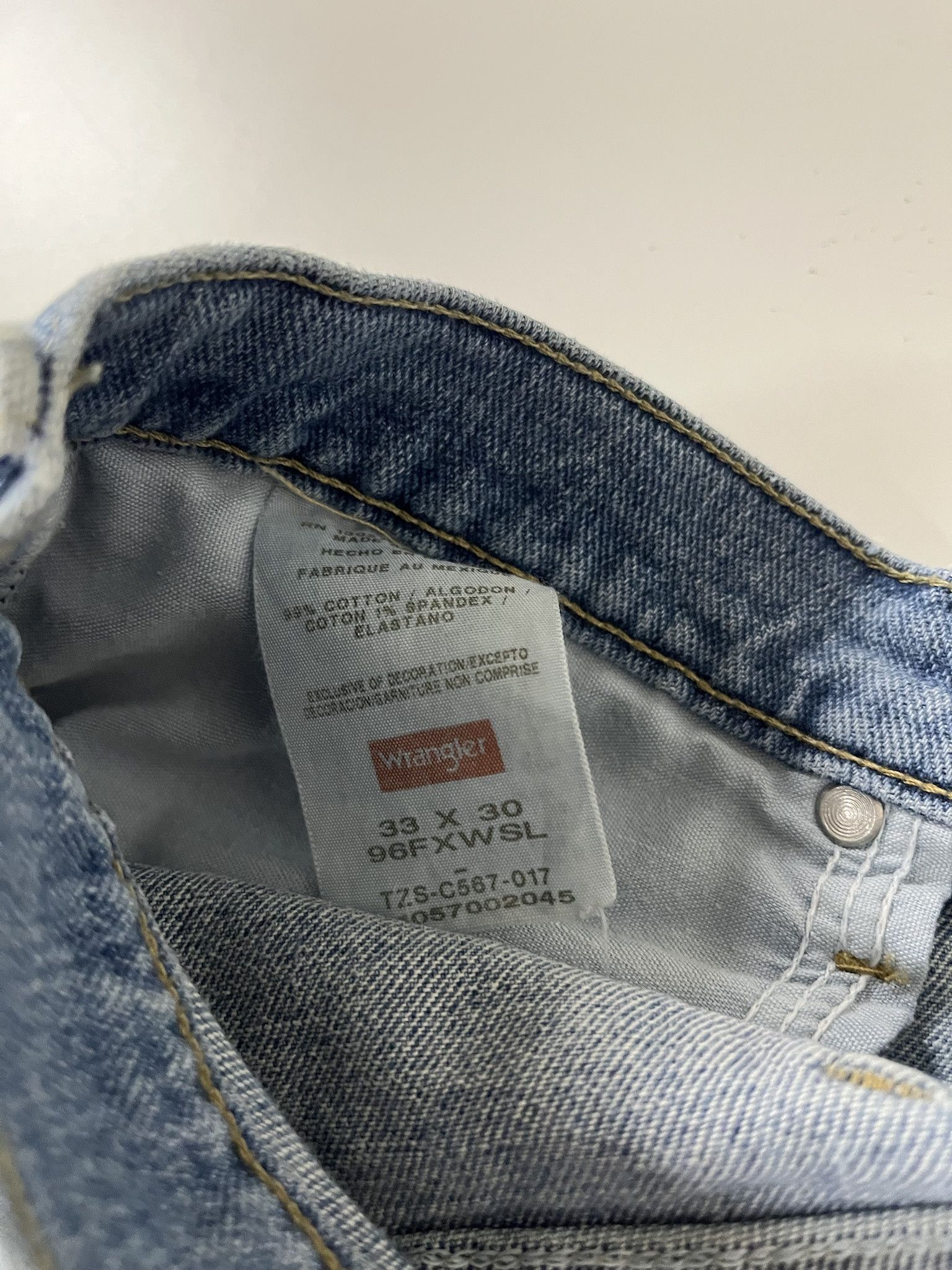 Levi's × Wrangler Vintage 1990s Jean Shorts Wrangler Jorts Size 34 Size US 34 / EU 50 - 7 Thumbnail