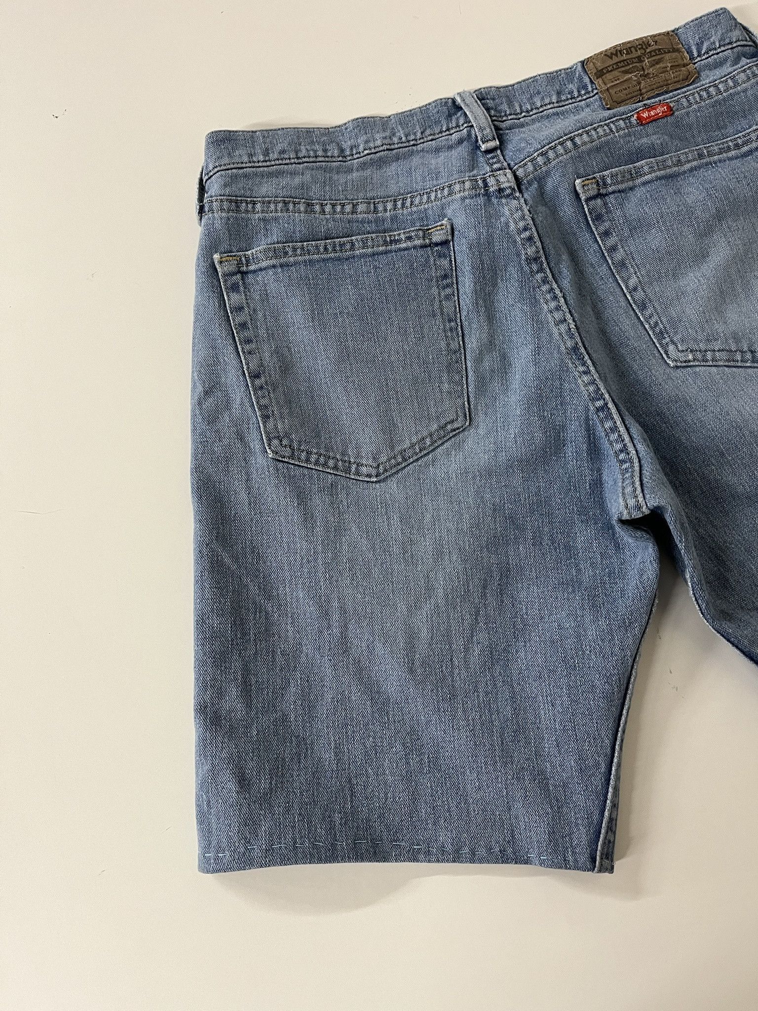 Levi's × Wrangler Vintage 1990s Jean Shorts Wrangler Jorts Size 34 Size US 34 / EU 50 - 6 Thumbnail