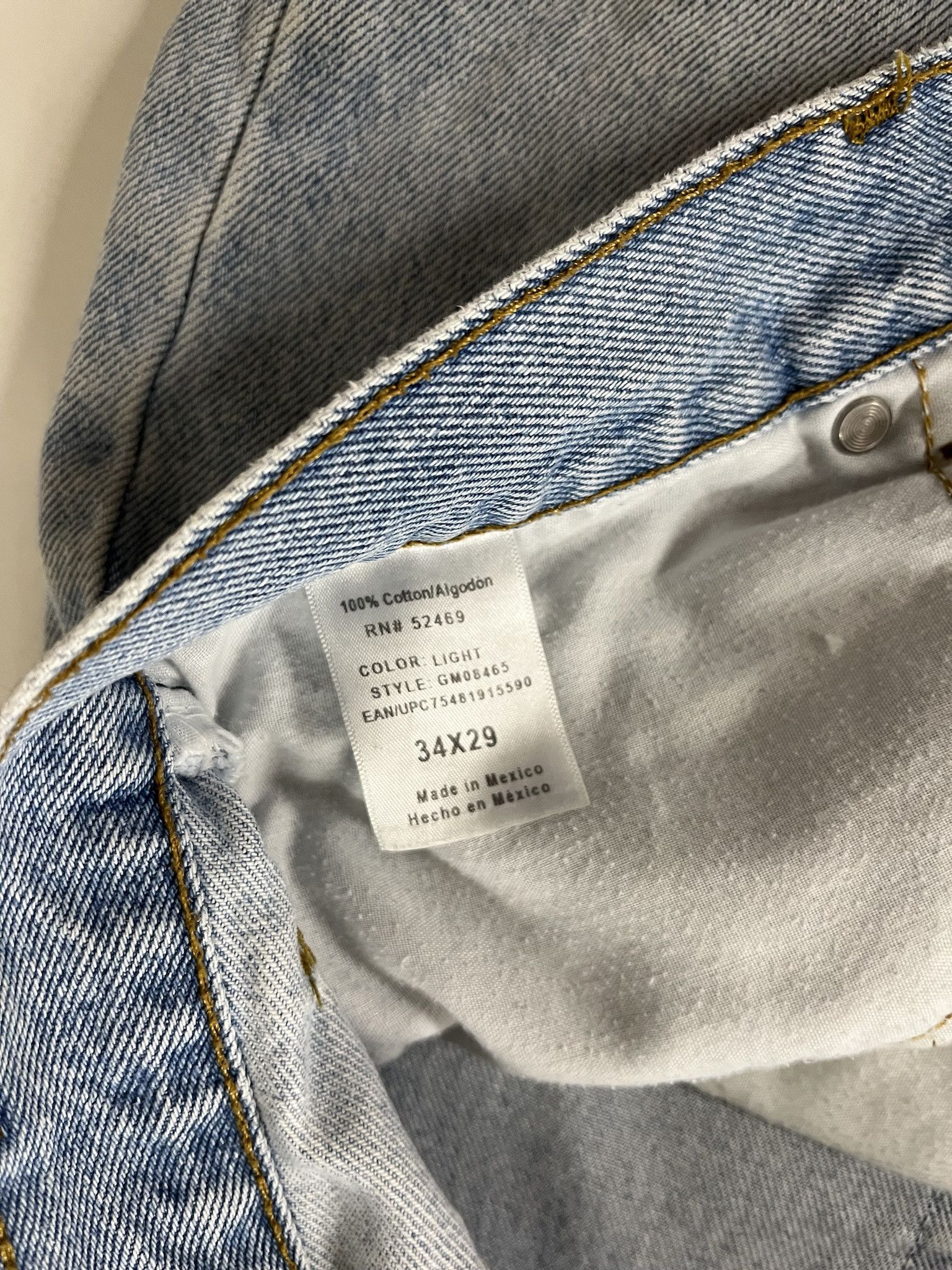 Levi's × Wrangler Vintage Jean Shorts 1990s Light Wash Jorts Size 35 Size US 35 - 4 Thumbnail