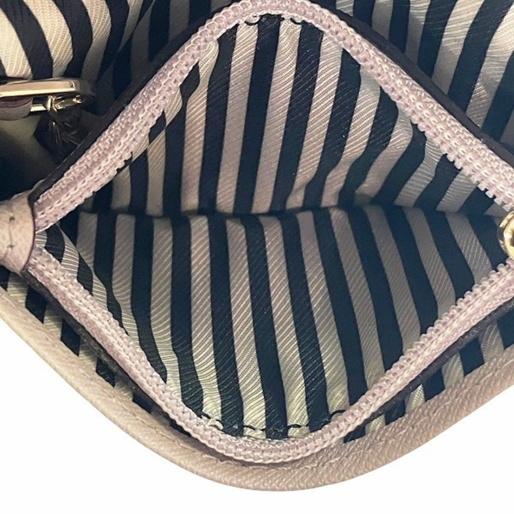 Kate Spade Kate Spade Ivory Leather Wallet/Coin Case Women's Wallet Size ONE SIZE - 5 Thumbnail