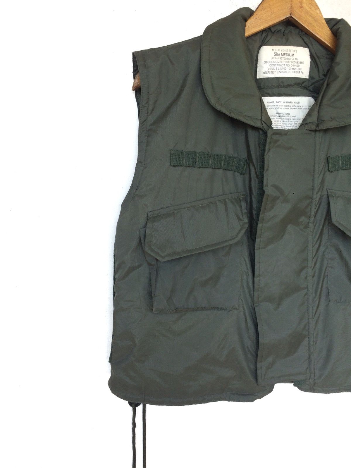 Army Of Me Green Army zipper vests Size US M / EU 48-50 / 2 - 3 Thumbnail