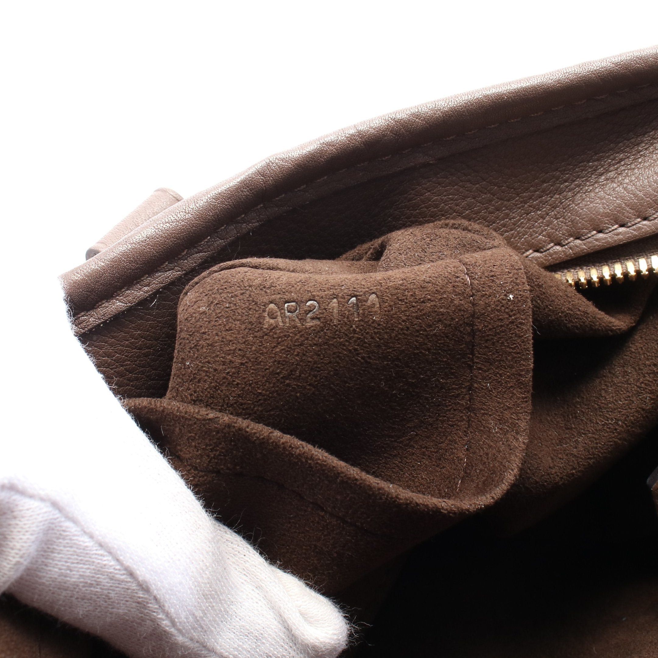 Louis Vuitton Louis Vuitton Stella Pm Monogram Mahina Handbag Leather Brown Size ONE SIZE - 5 Thumbnail