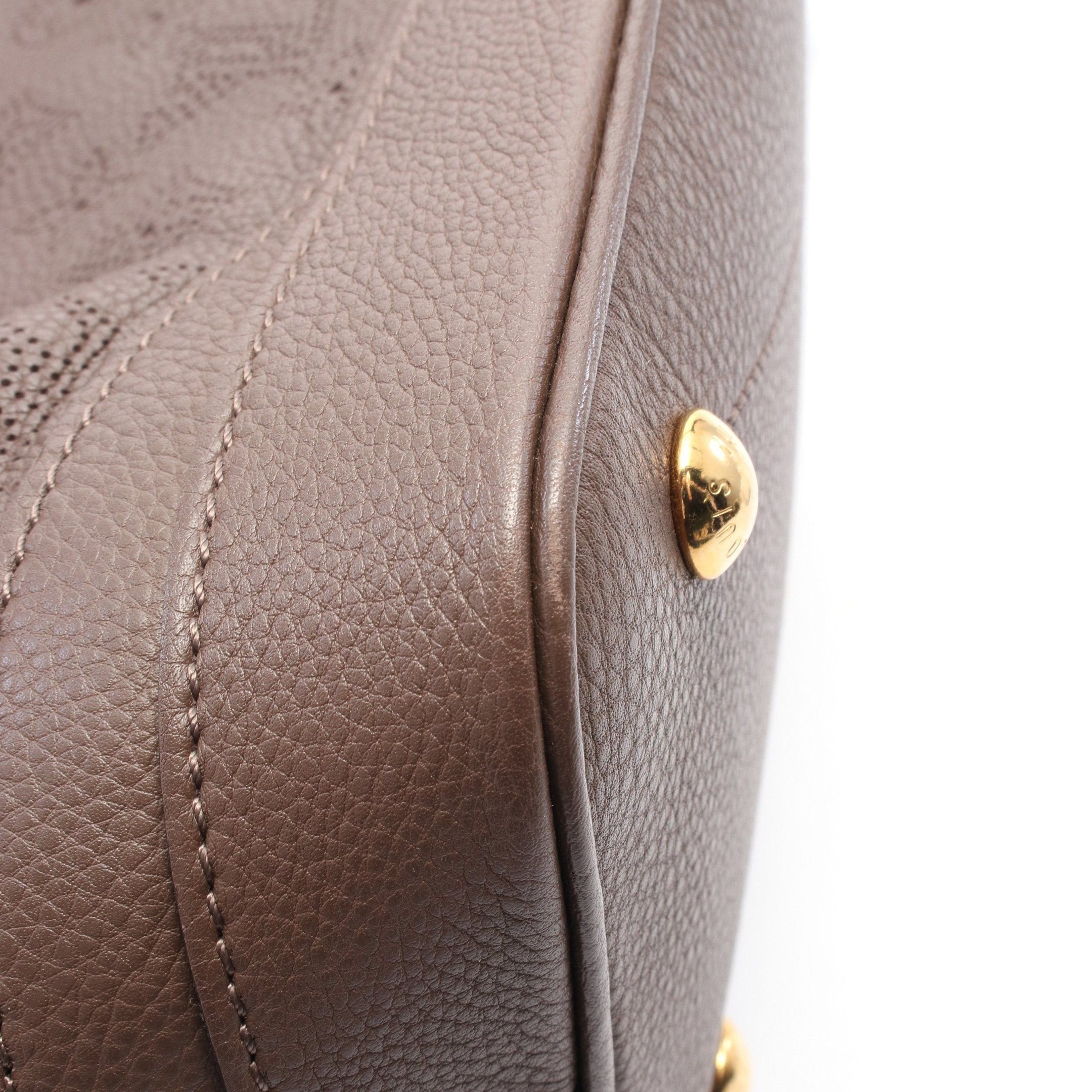 Louis Vuitton Louis Vuitton Stella Pm Monogram Mahina Handbag Leather Brown Size ONE SIZE - 6 Thumbnail