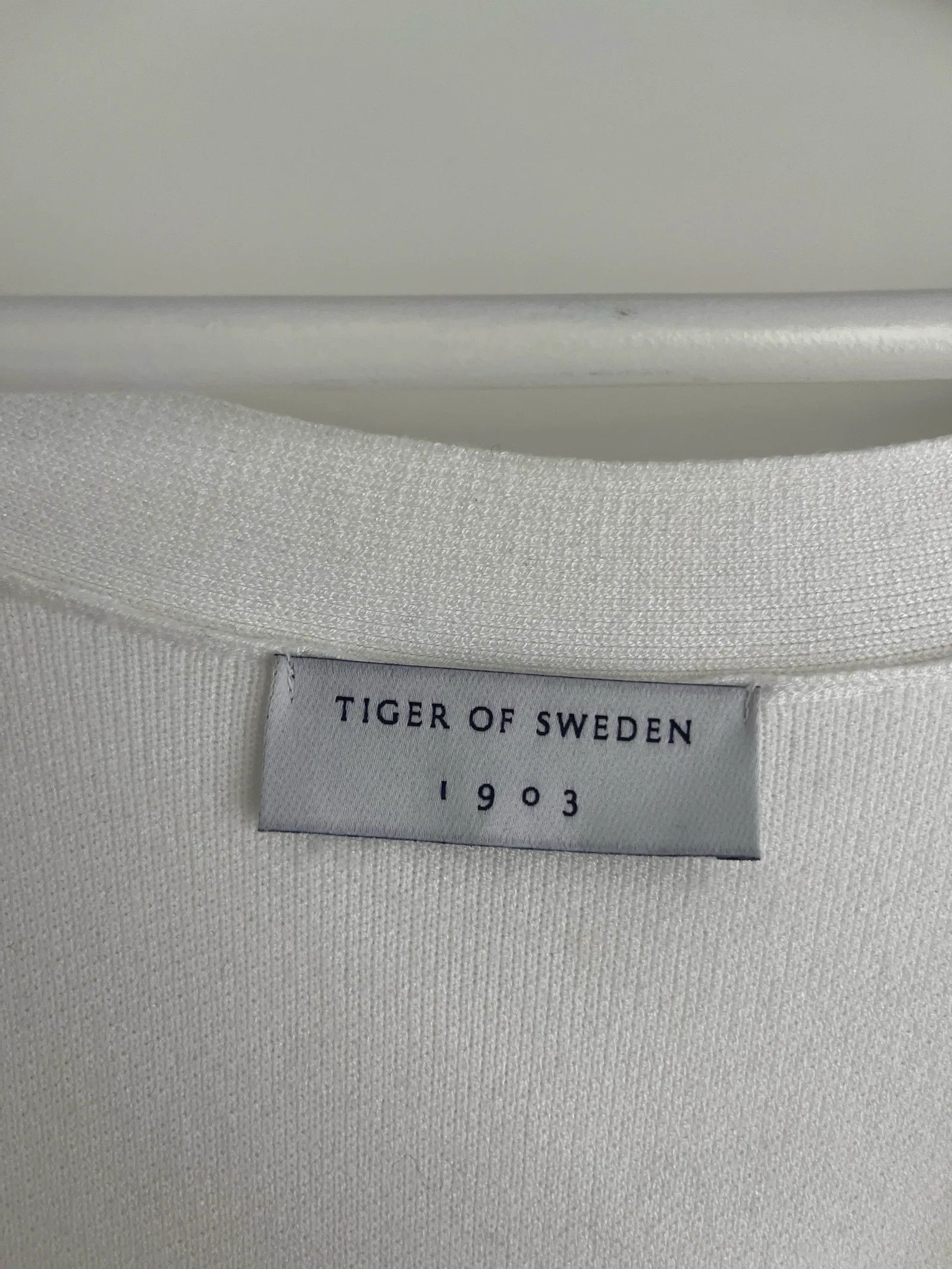 Tiger of Sweden Tiger of Sweden Cardigan Size M / US 6-8 / IT 42-44 - 2 Thumbnail