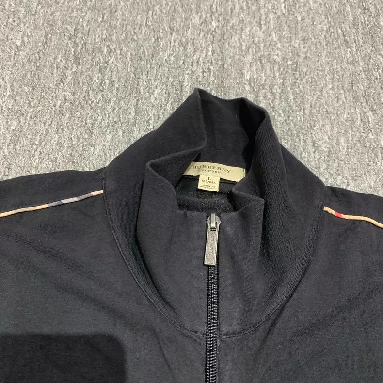Burberry Burberry Black Logo Jacket Size L-yf Size US L / EU 52-54 / 3 - 3 Thumbnail