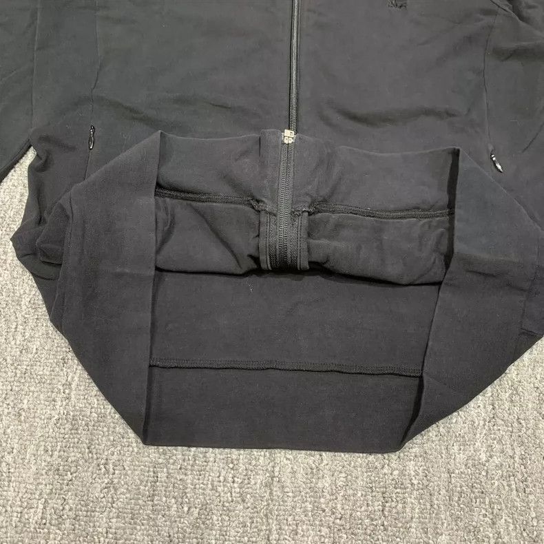 Burberry Burberry Black Logo Jacket Size L-yf Size US L / EU 52-54 / 3 - 5 Thumbnail
