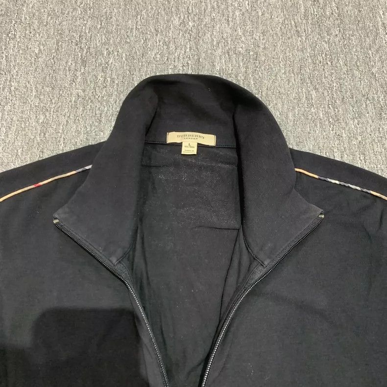 Burberry Burberry Black Logo Jacket Size L-yf Size US L / EU 52-54 / 3 - 4 Thumbnail