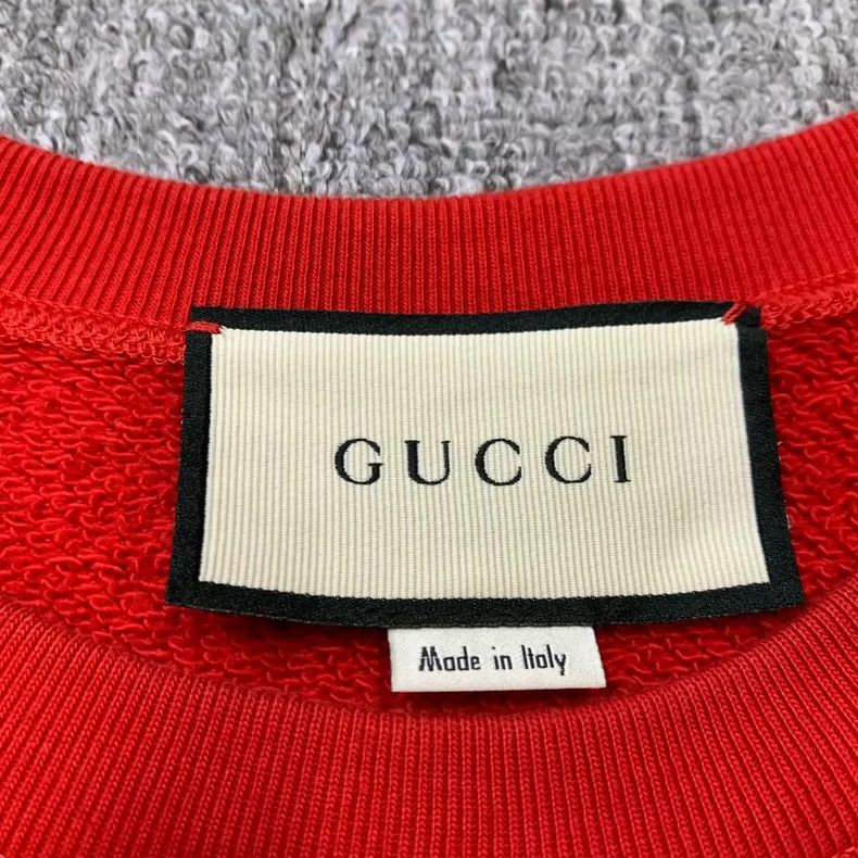 Gucci Gucci Red Logo Sequin Sweatshirt Size L-yf Size US L / EU 52-54 / 3 - 7 Thumbnail