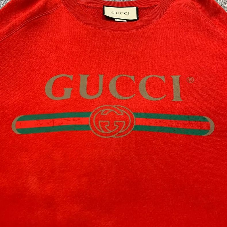 Gucci Gucci Red Logo Sequin Sweatshirt Size L-yf Size US L / EU 52-54 / 3 - 6 Thumbnail
