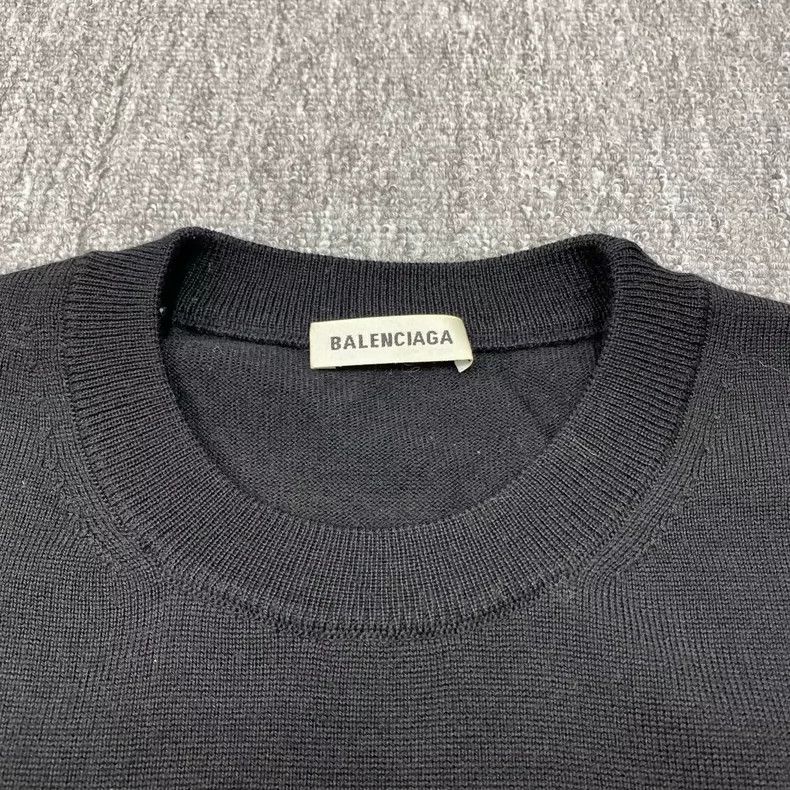 Balenciaga Balenciaga Black Knit Sweater Size M-yf Size US M / EU 48-50 / 2 - 3 Thumbnail