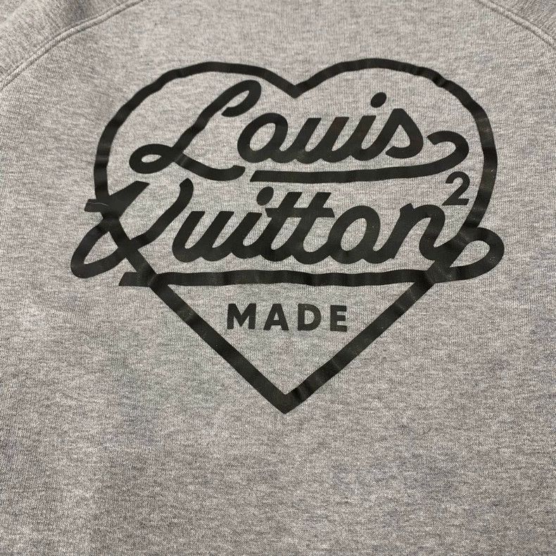 Louis Vuitton Louis Vuitton Heart Logo Gray Sweatshirt-yf Size US S / EU 44-46 / 1 - 7 Thumbnail