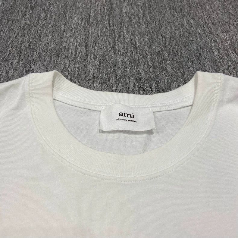 AMI Ami Short Sleeve Heart T-Shirt Size L-yf Size US L / EU 52-54 / 3 - 6 Thumbnail