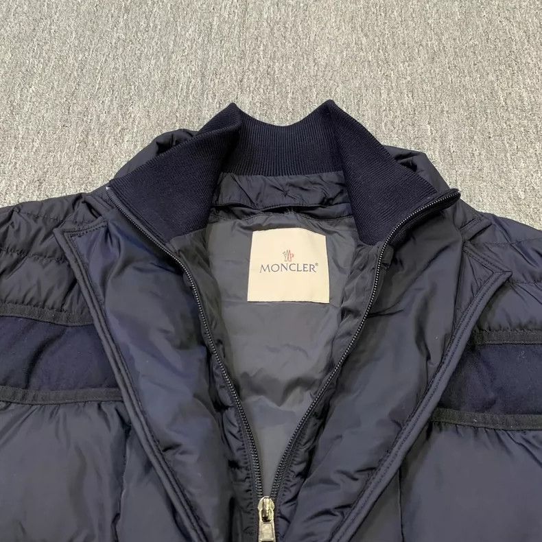 Moncler Moncler Dark Blue Padded Jacket with Design-yf Size US M / EU 48-50 / 2 - 5 Thumbnail
