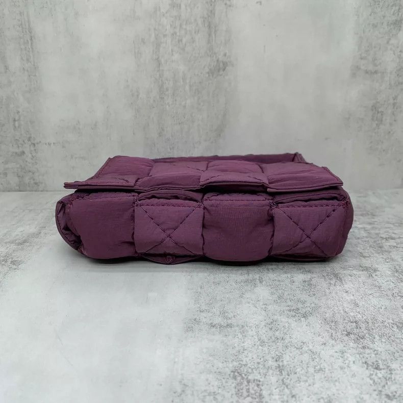 Bottega Veneta Bottega Veneta Purple Nylon Pillow Bag-yf Size ONE SIZE - 6 Thumbnail