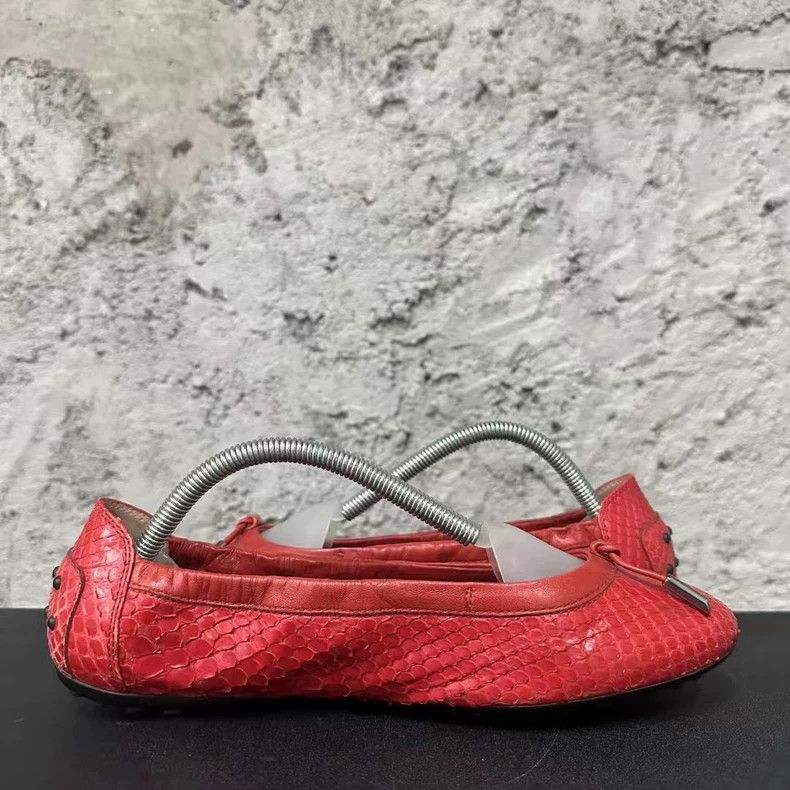 Tod's Tods Red Flat Shoes Size 38-yf Size US 7.5 / EU 40-41 - 4 Thumbnail
