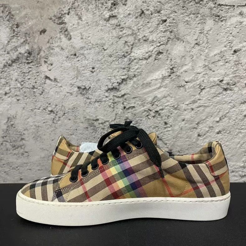 Burberry Burberry Rainbow Check Sneakers Size 38-yf Size US 6.5 / EU 39-40 - 5 Thumbnail