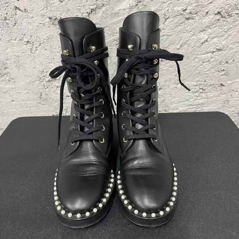 Jimmy Choo Stuart Weitzman Black Leather Boots with Pearls-yf Size US 5.5 / EU 38 - 6 Thumbnail