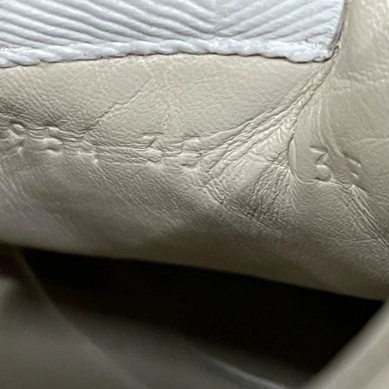 Gucci Gucci Dad Sneakers for Casual Wear-yf Size US 5 / EU 37 - 8 Thumbnail