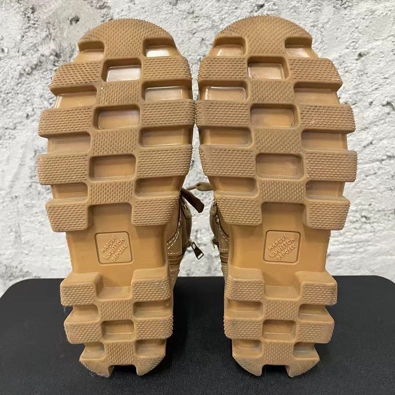 Louis Vuitton Louis Vuitton Pearl Button Boots Size 7.5-yf Size US 7.5 / EU 40-41 - 7 Thumbnail