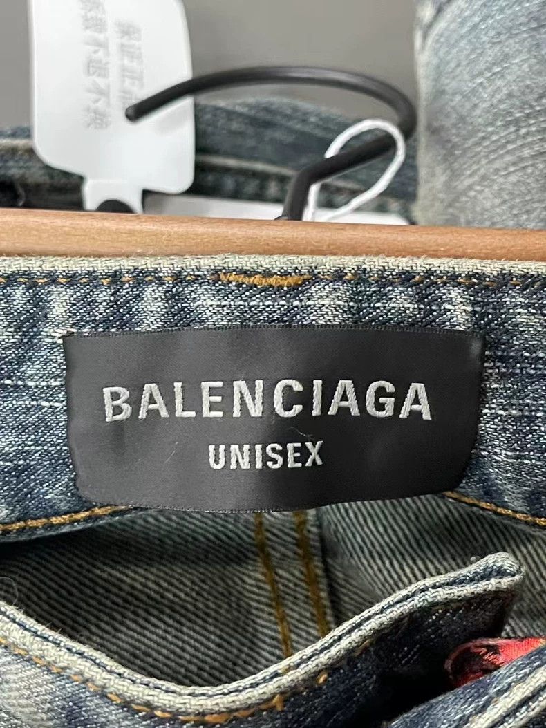Balenciaga Balenciaga Dragon Print Denim Pants in XS-yf Size US 26 / EU 42 - 6 Thumbnail