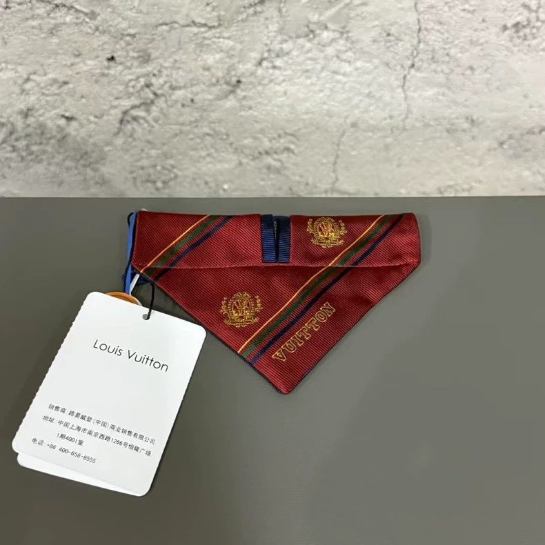 Louis Vuitton Louis Vuitton Pet Triangle Scarf Bandana-yf Size ONE SIZE - 2 Thumbnail