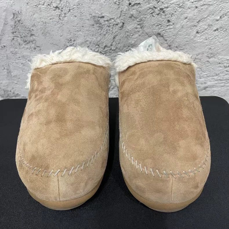 Ugg Ugg Slippers for Cold Weather-yf Size US 9 / EU 42 - 6 Thumbnail