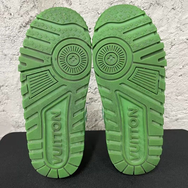 Louis Vuitton Louis Vuitton Green Sneakers Size 8-yf Size US 8 / EU 41 - 7 Thumbnail