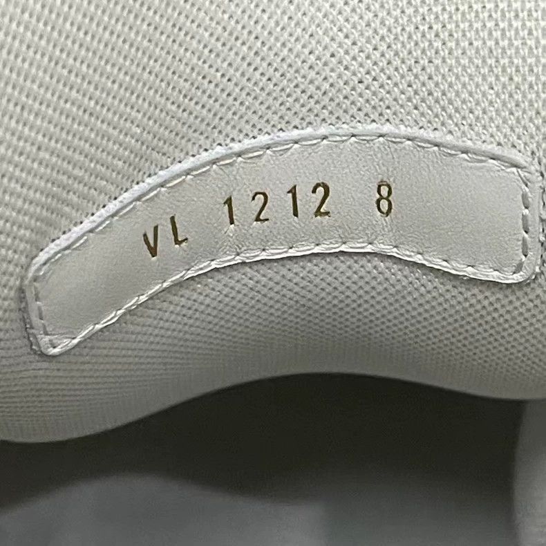 Louis Vuitton Louis Vuitton Green Sneakers Size 8-yf Size US 8 / EU 41 - 8 Thumbnail