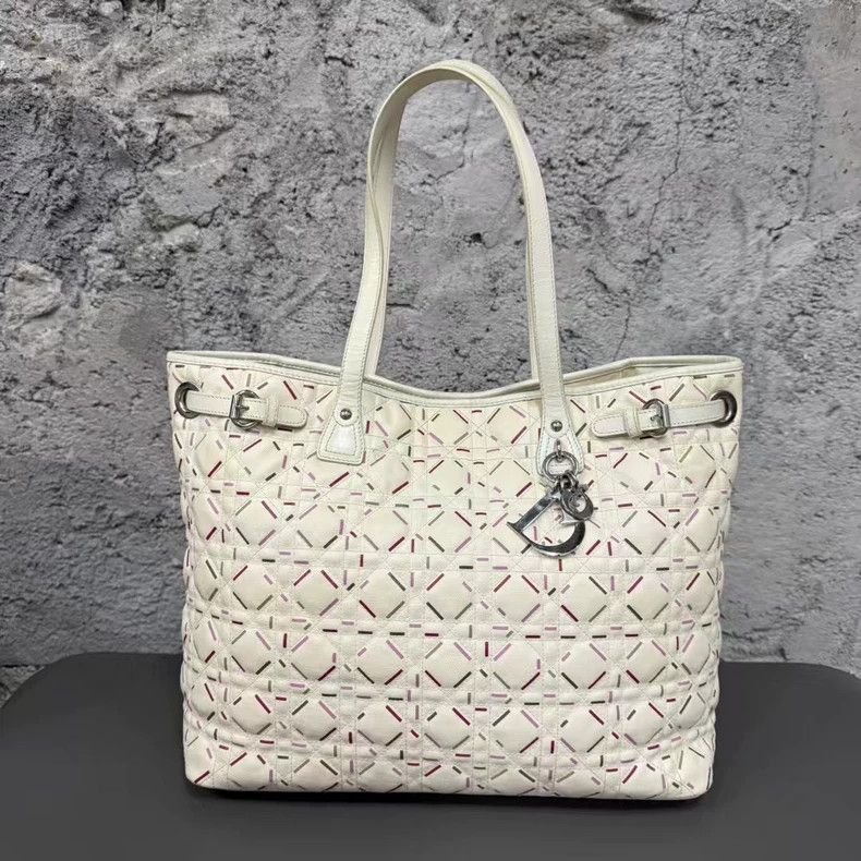 Dior Dior Beach Tote Bag in Beige-yf Size ONE SIZE - 2 Thumbnail