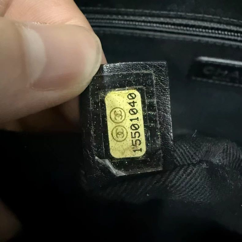 Chanel Chanel Messenger Bag with Flap Closure-yf Size ONE SIZE - 8 Thumbnail